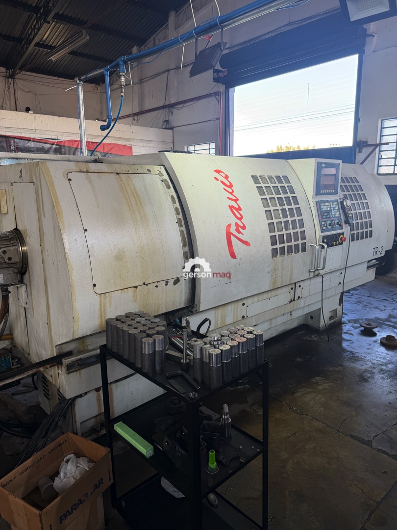 TORNO CNC TRAVIS TR-2 - 660 x 2000 mm